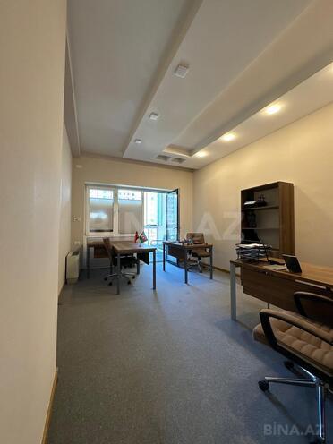 Satılır 4 otaqlı ofis 176 m², 8 Noyabr m., photo 12 from 15