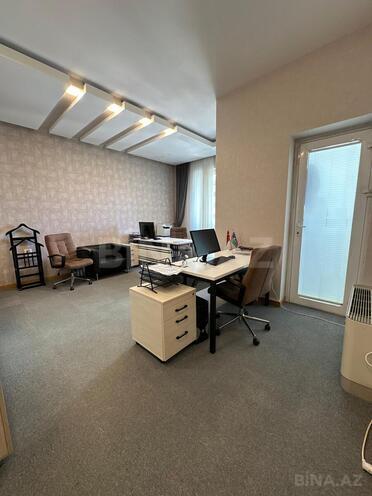 Satılır 4 otaqlı ofis 176 m², 8 Noyabr m., photo 10 from 15