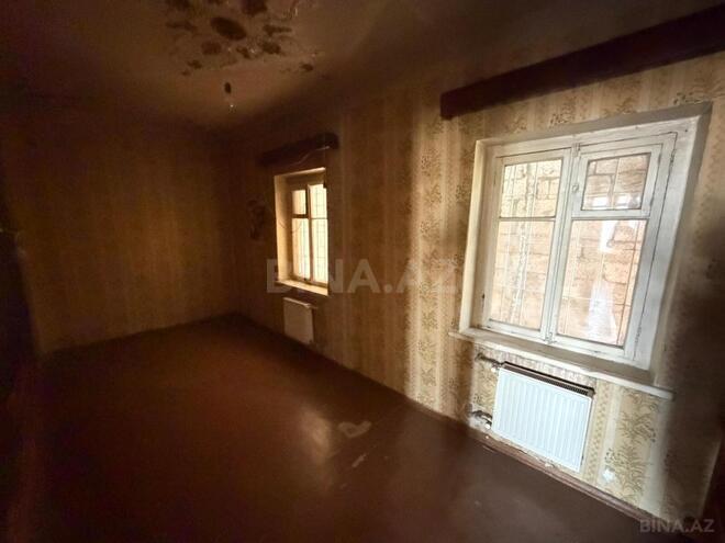 Satılır 4 otaqlı həyət evi/bağ evi 220 m², Qaraçuxur q., photo 3 from 16