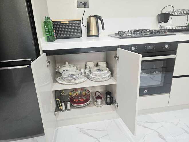 Сдаётся 3-комн. новостройка 100 м², м. Низами, photo 15 from 18