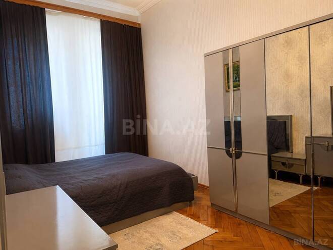 Satılır 3 otaqlı köhnə tikili 130 m², İçəri Şəhər m., photo 4 from 9