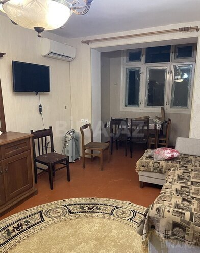 İcarəyə verilir 2 otaqlı köhnə tikili 50 m², Elmlər Akademiyası m., photo 1 from 12