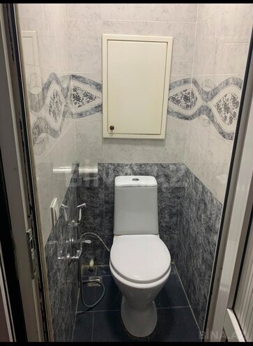 Satılır 2 otaqlı köhnə tikili 66 m², İnşaatçılar m., photo 7 from 8