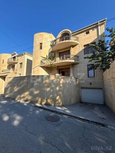 Satılır 8 otaqlı həyət evi/bağ evi 650 m², Gənclik m., photo 1 from 15