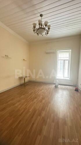 Satılır 10 otaqlı köhnə tikili 361 m², İçəri Şəhər m., photo 10 from 18