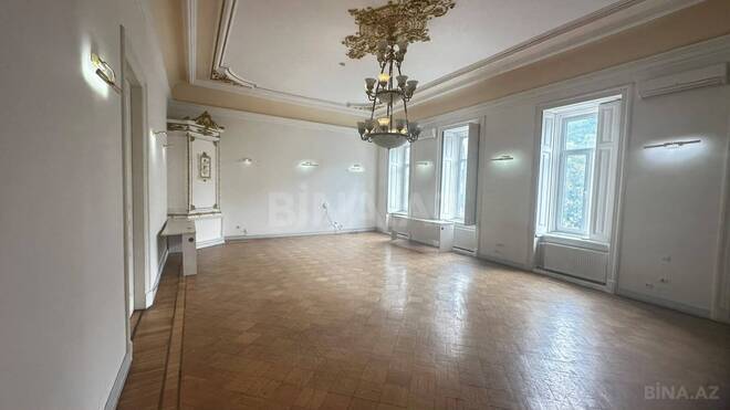 Satılır 10 otaqlı köhnə tikili 361 m², İçəri Şəhər m., photo 3 from 18