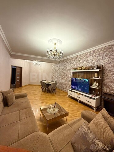 Продаётся 3-комн. новостройка 120 м², м. Гянджлик, photo 1 from 18