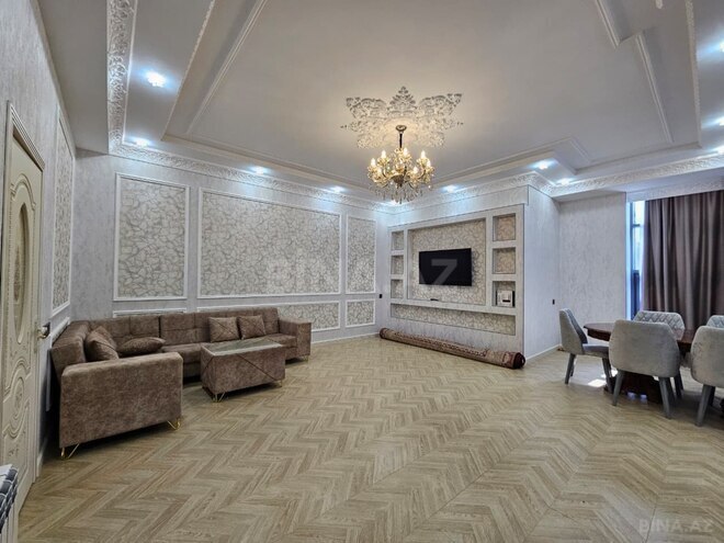 Продаётся 3-комн. новостройка 136 м², Насиминский  р., photo 1 from 15