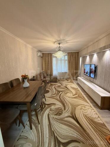 Satılır 3 otaqlı köhnə tikili 85 m², İnşaatçılar m., photo 9 from 30