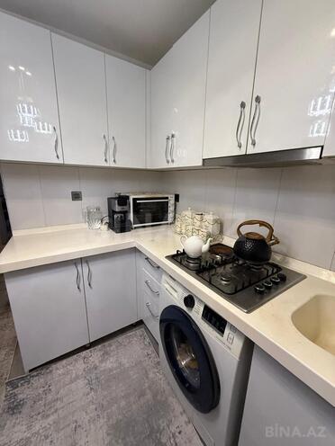 Satılır 3 otaqlı köhnə tikili 85 m², İnşaatçılar m., photo 19 from 30