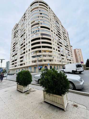 Продаётся 4-комн. новостройка 210 м², пос. 8-й мкр, photo 1 from 10