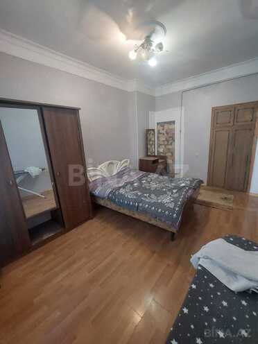 Satılır 2 otaqlı köhnə tikili 60 m², 28 May m., photo 8 from 14