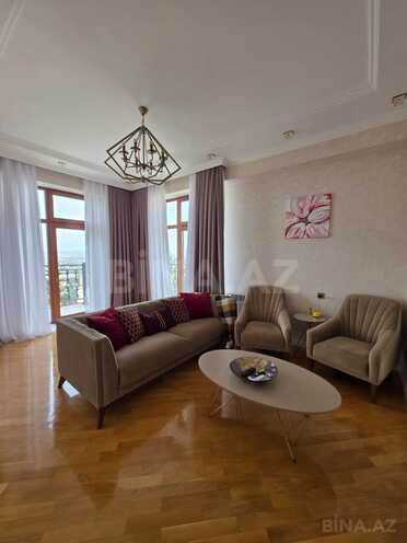 Продаётся 2-комн. новостройка 67 м², м. Кара Караев, photo 3 from 21