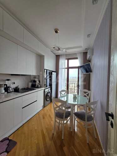 Продаётся 2-комн. новостройка 67 м², м. Кара Караев, photo 8 from 21