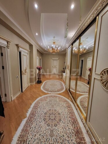 Продаётся 3-комн. новостройка 170 м², Насиминский  р., photo 1 from 15