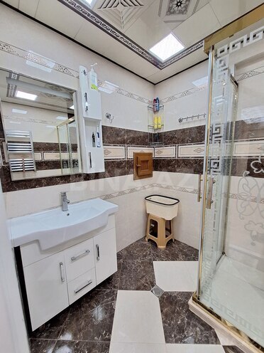Продаётся 3-комн. новостройка 156 м², Насиминский  р., photo 19 from 20