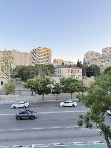 İcarəyə verilir 3 otaqlı köhnə tikili 80 m², Elmlər Akademiyası m., photo 17 from 19