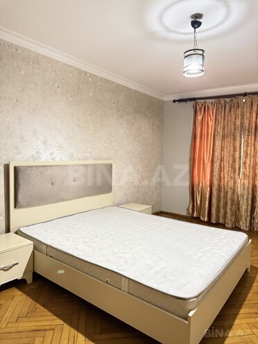 İcarəyə verilir 3 otaqlı köhnə tikili 80 m², Elmlər Akademiyası m., photo 3 from 19