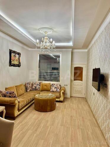 Сдаётся 2-комн. новостройка 70 м², м. Иншаатчылар, photo 3 from 9