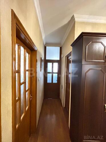 Продаётся 4-комн. вторичка 115 м², photo 20 from 32