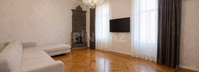 Satılır 3 otaqlı köhnə tikili 130 m², İçəri Şəhər m., photo 3 from 9