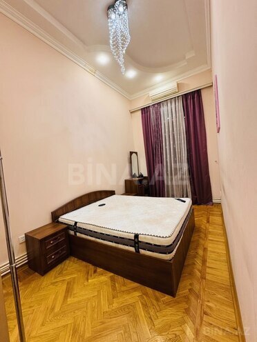 Satılır 2 otaqlı köhnə tikili 42 m², Sahil m., photo 7 from 14