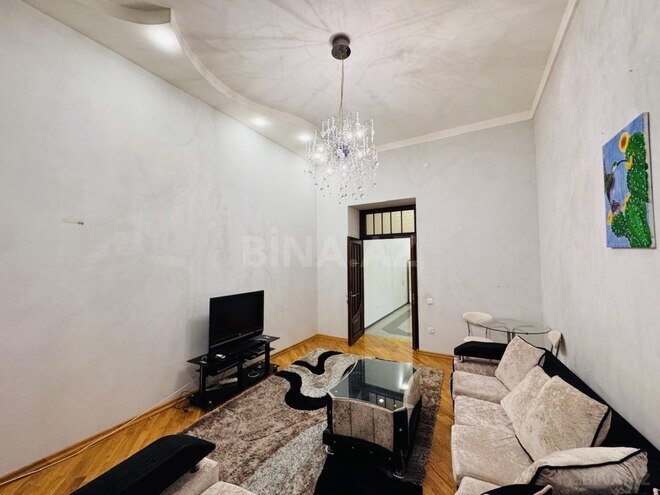 Satılır 2 otaqlı köhnə tikili 42 m², Sahil m., photo 6 from 14
