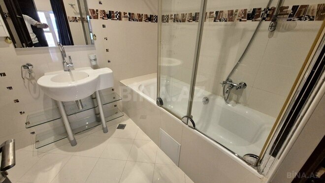 Продаётся 5-комн. новостройка 200 м², Насиминский  р., photo 18 from 22