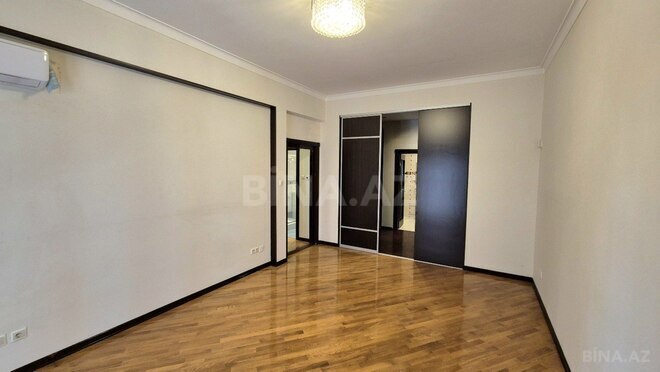 Продаётся 5-комн. новостройка 200 м², Насиминский  р., photo 11 from 22