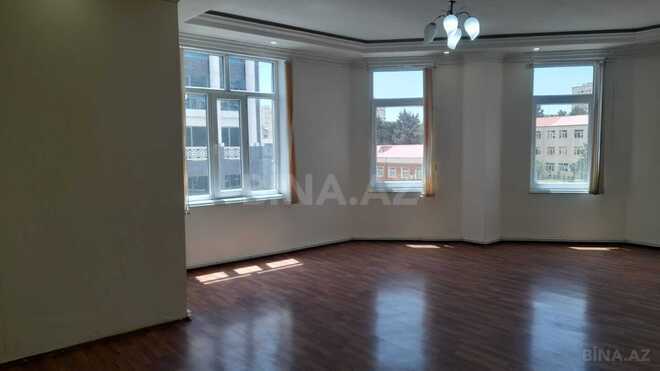 Satılır  obyekt 1 300 m², Binəqədi r., photo 4 from 6
