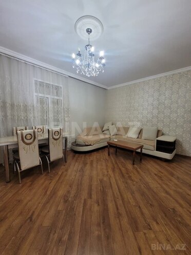 İcarəyə verilir 2 otaqlı köhnə tikili 65 m², İnşaatçılar m., photo 1 from 13