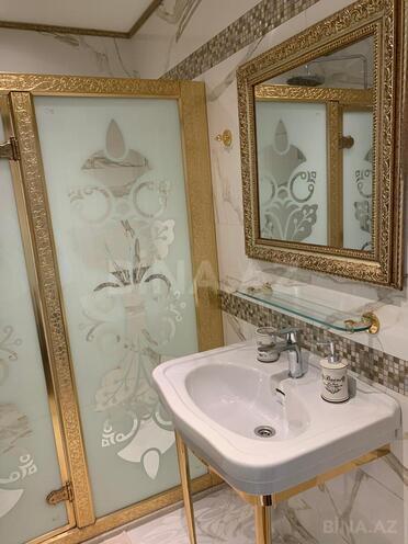 Сдаётся 3-комн. новостройка 170 м², Хатаинский р., photo 31 from 32