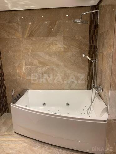 Сдаётся 3-комн. новостройка 170 м², Хатаинский р., photo 10 from 32