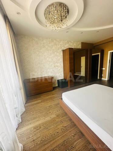 Satılır 5 otaqlı yeni tikili 212 m², 28 May m., photo 16 from 29
