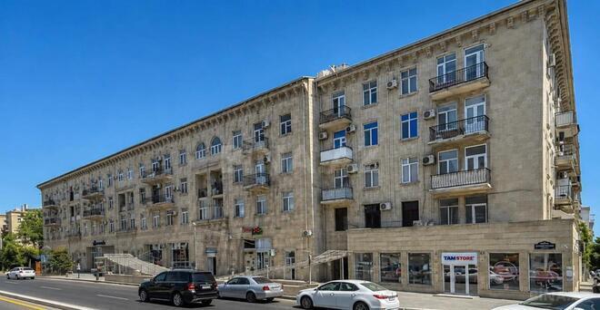 Продаётся 3-комн. вторичка 79 м², м. Нариман Нариманов, photo 1 from 21