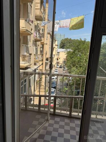 İcarəyə verilir 3 otaqlı köhnə tikili 65 m², 28 May m., photo 12 from 13