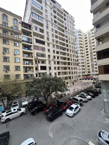 Satılır 4 otaqlı yeni tikili 180 m², Nəsimi r., photo 3 from 13