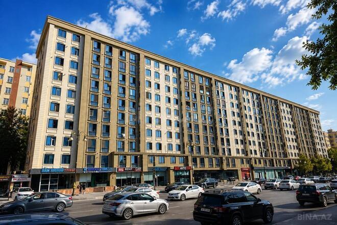 Satılır 3 otaqlı köhnə tikili 90 m², Gənclik m., photo 1 from 12