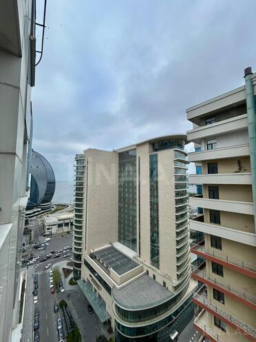 Сдается 3-комн. новостройка 105 м², м. 28 мая, photo 1 from 21