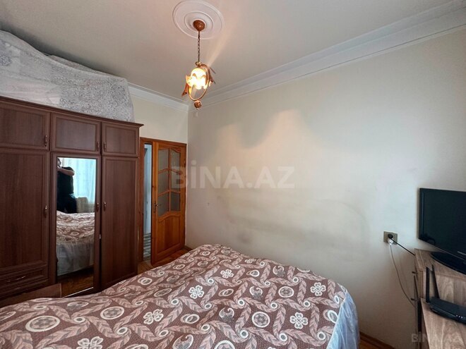 Satılır 3 otaqlı köhnə tikili 75 m², Xalqlar Dostluğu m., photo 11 from 19
