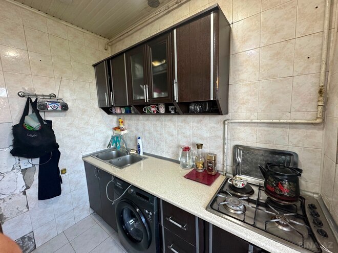 Satılır 3 otaqlı köhnə tikili 75 m², Xalqlar Dostluğu m., photo 13 from 19