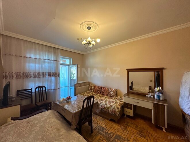 Satılır 3 otaqlı köhnə tikili 75 m², Xalqlar Dostluğu m., photo 8 from 19