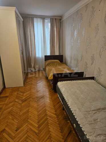 Сдаётся 3-комн. вторичка 70 м², м. Элмляр Академиясы, photo 12 from 19