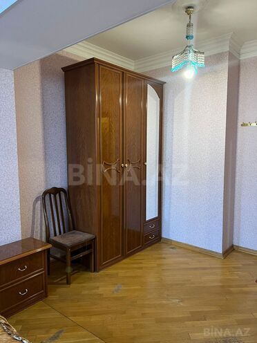 Сдаётся 3-комн. вторичка 90 м², Насиминский  р., photo 11 from 17