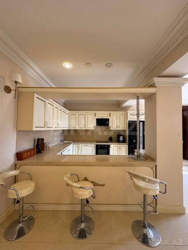 Продаётся 8-комн. дом/дача 700 м², пос. Шувеляны, photo 10 from 32