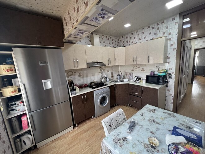 Продаётся 3-комн. вторичка 80 м², м. Ази Асланов, photo 7 from 30