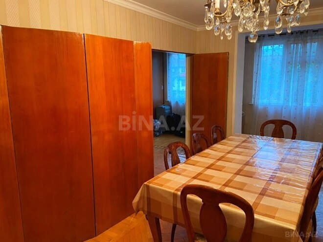 Продаётся 3-комн. вторичка 60 м², м. Низами, photo 8 from 18
