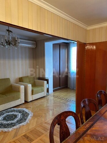 Продаётся 3-комн. вторичка 60 м², м. Низами, photo 6 from 18