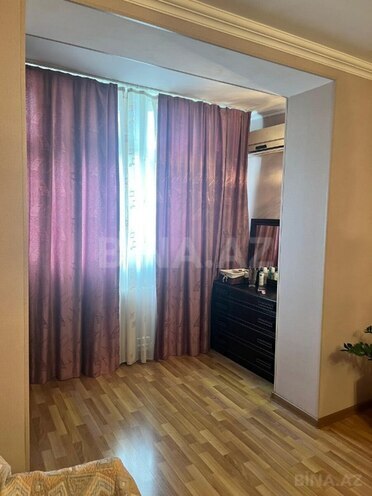Продаётся 3-комн. вторичка 60 м², м. Элмляр Академиясы, photo 9 from 17