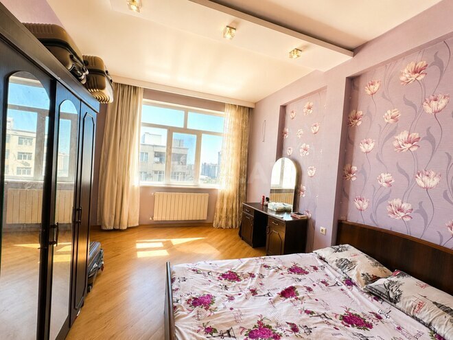 Сдаётся 3-комн. новостройка 135 м², м. 20 января, photo 6 from 14